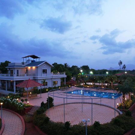 Ekostay Gold Palm Estate I Cricket Turf I Rain Dance I 2 Acre Property 카르자트 외부 사진
