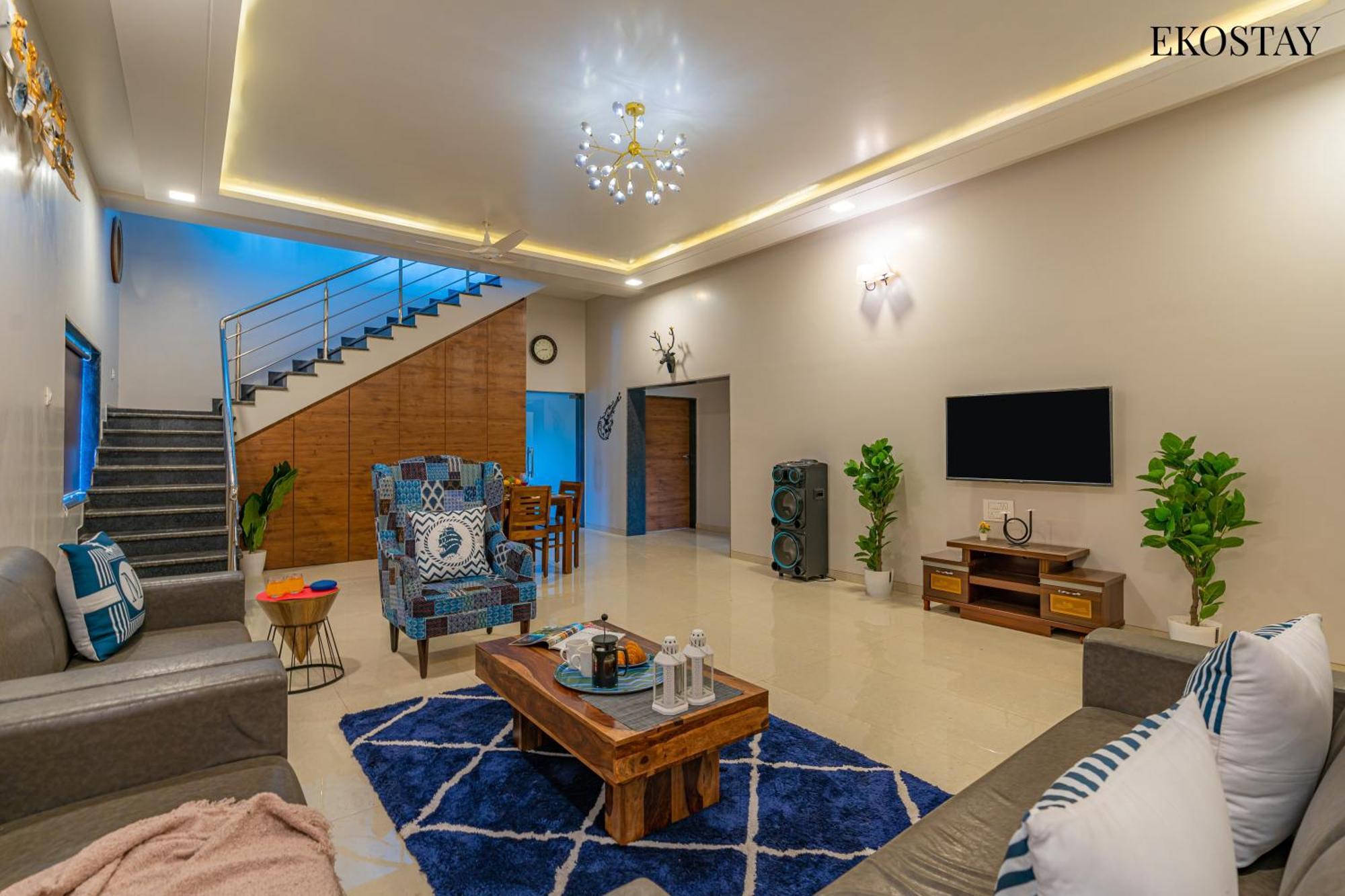 Ekostay Gold Palm Estate I Cricket Turf I Rain Dance I 2 Acre Property 카르자트 외부 사진