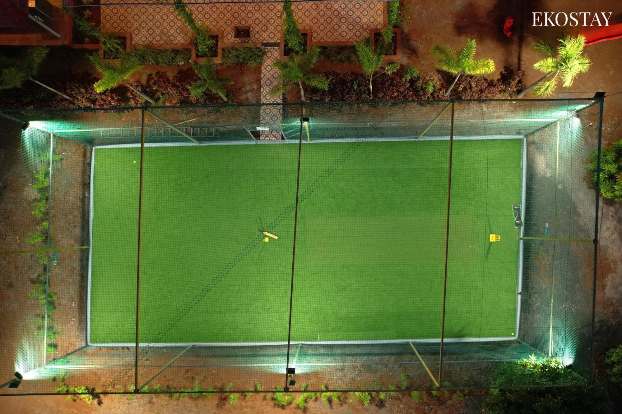 Ekostay Gold Palm Estate I Cricket Turf I Rain Dance I 2 Acre Property 카르자트 외부 사진