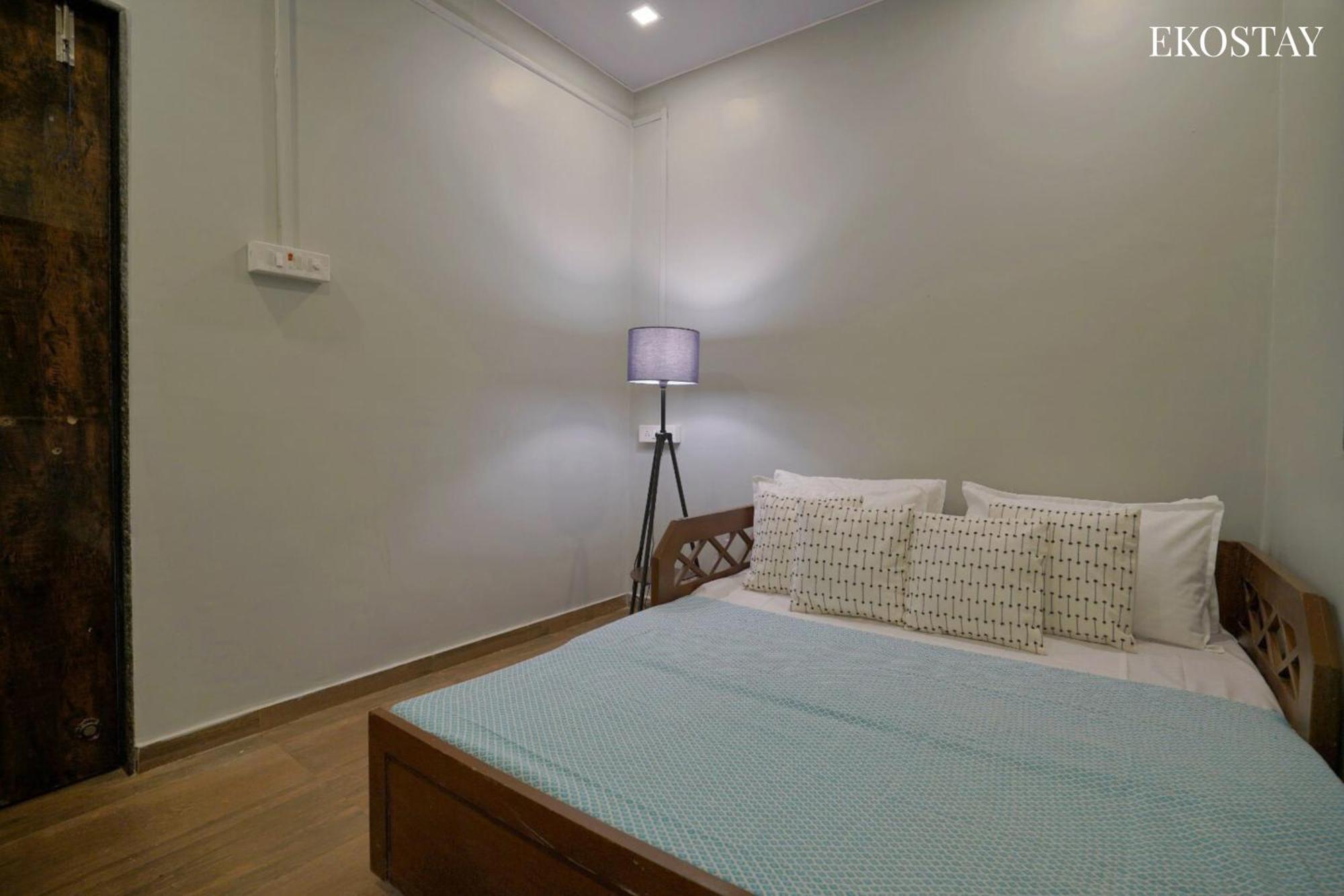 Ekostay Gold Palm Estate I Cricket Turf I Rain Dance I 2 Acre Property 카르자트 외부 사진