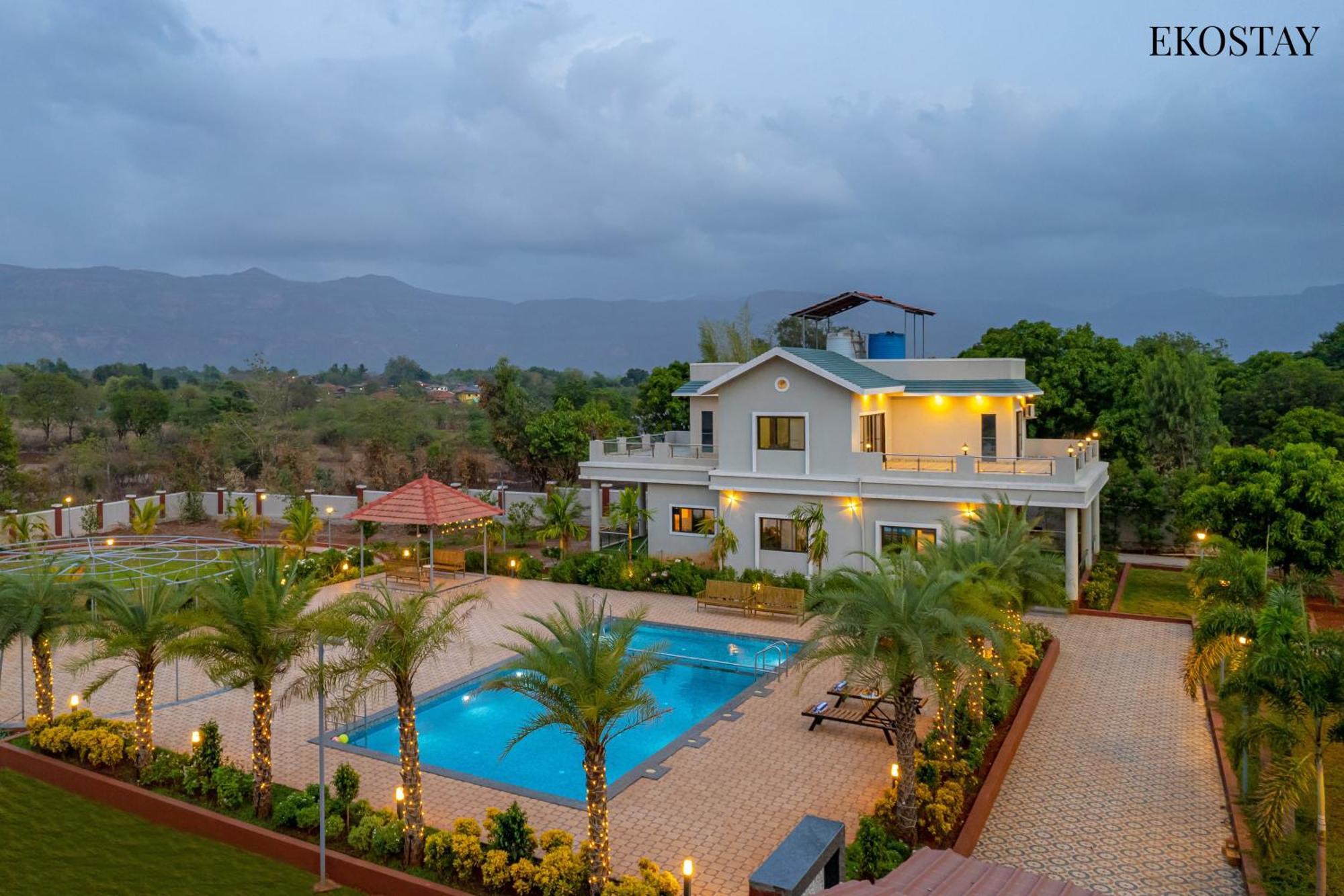 Ekostay Gold Palm Estate I Cricket Turf I Rain Dance I 2 Acre Property 카르자트 외부 사진