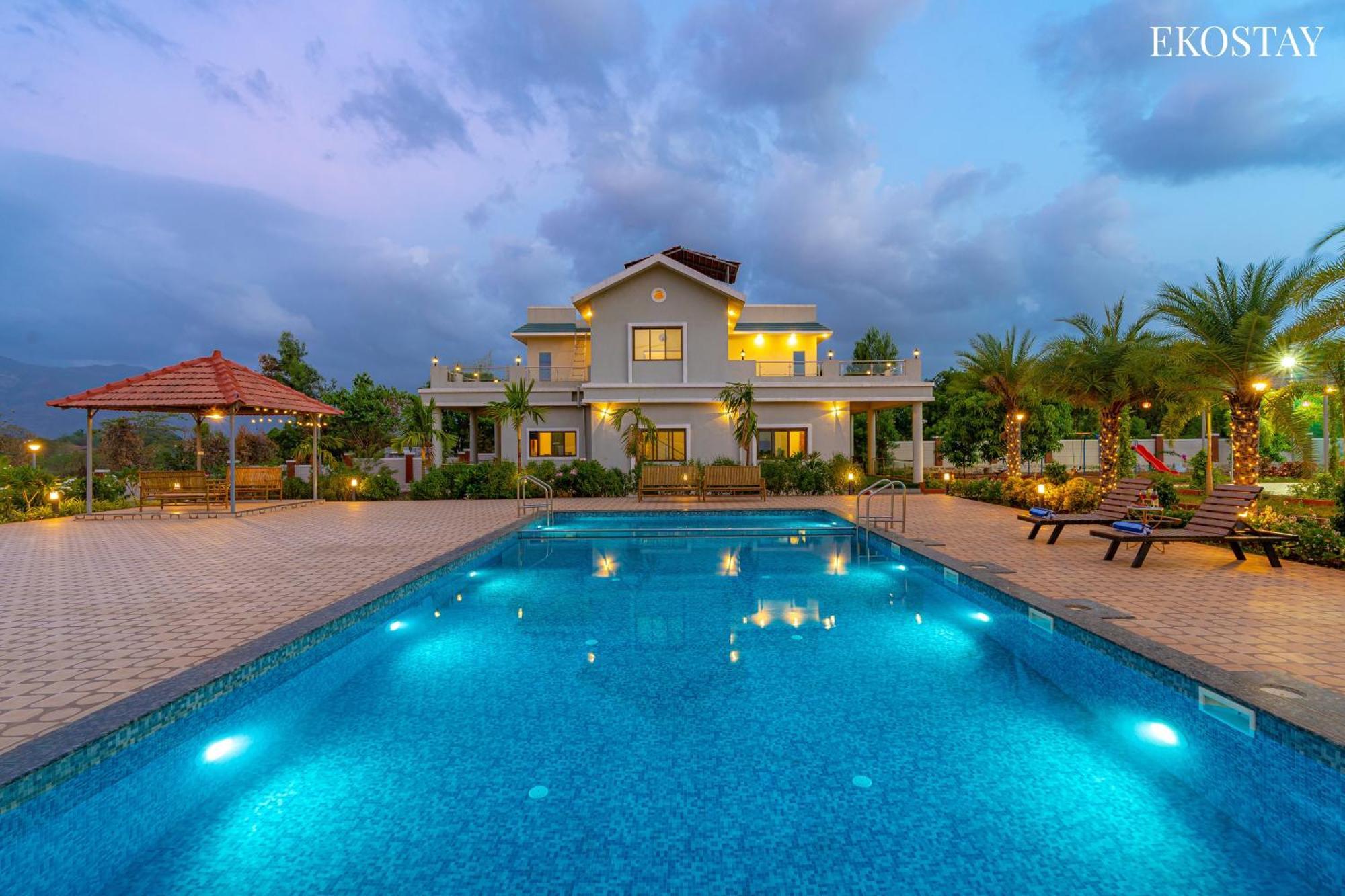Ekostay Gold Palm Estate I Cricket Turf I Rain Dance I 2 Acre Property 카르자트 외부 사진